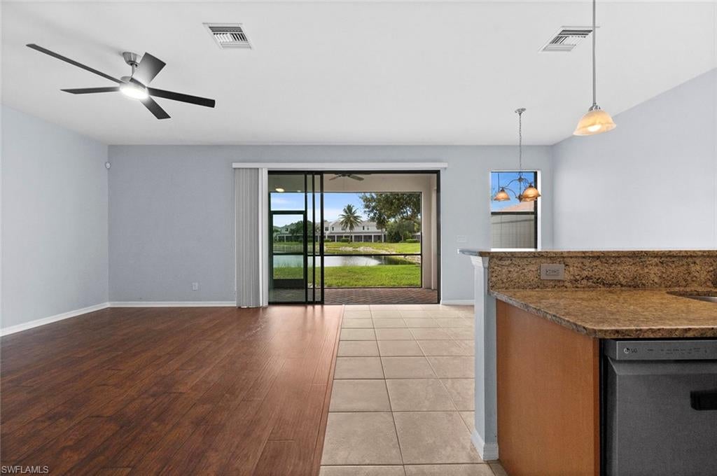 SUMMIT PLACE - Residential