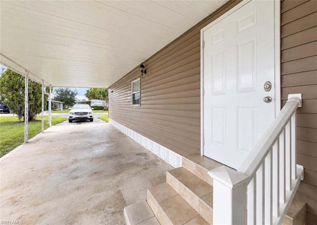 NAPLES MOBILE ESTATES - Residential