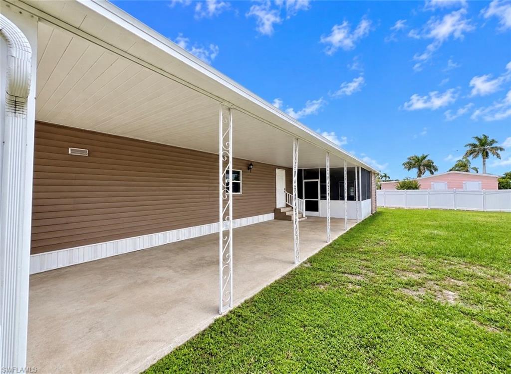 NAPLES MOBILE ESTATES - Residential