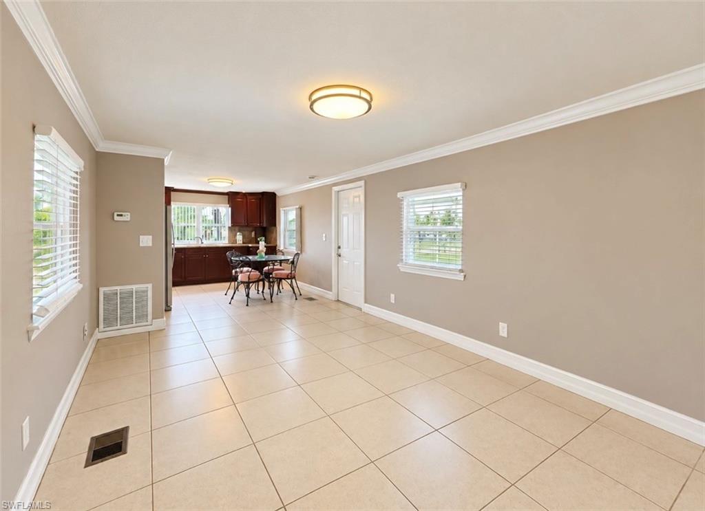 NAPLES MOBILE ESTATES - Residential
