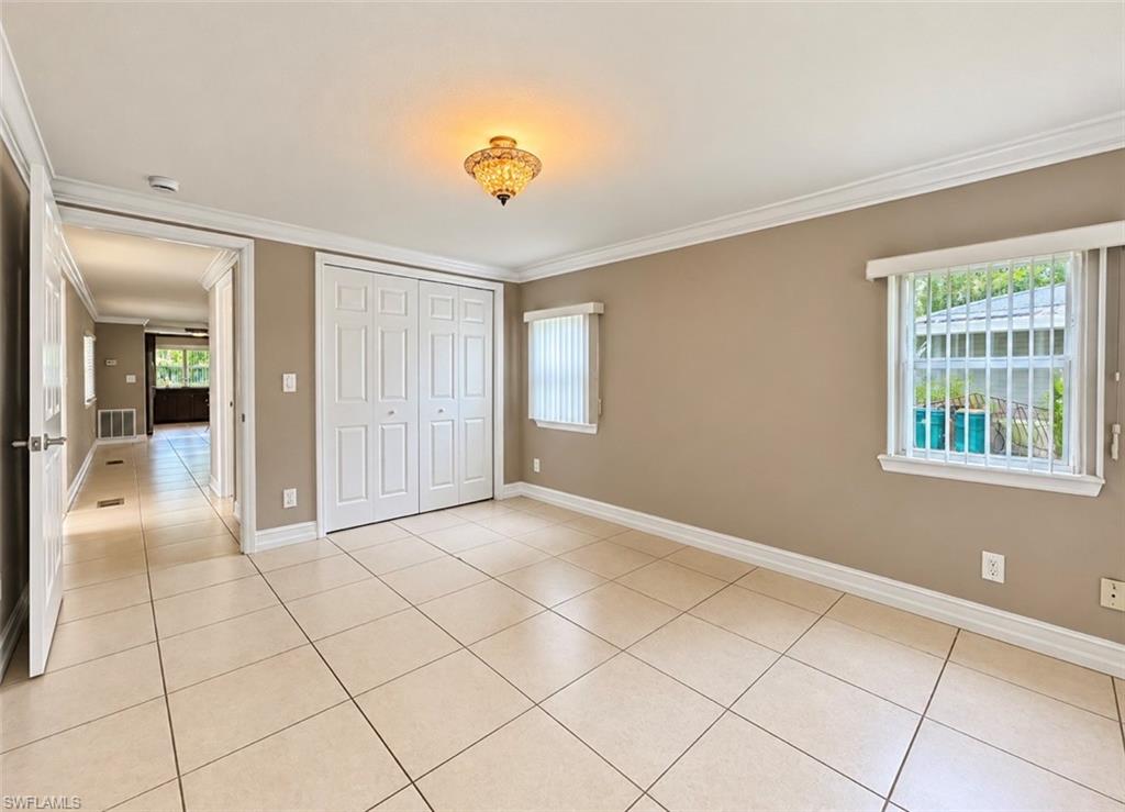 NAPLES MOBILE ESTATES - Residential