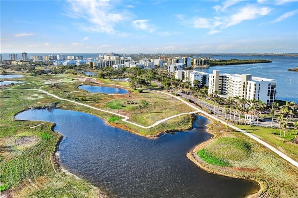 THE PALMS OF BAY BEACH - Residential
