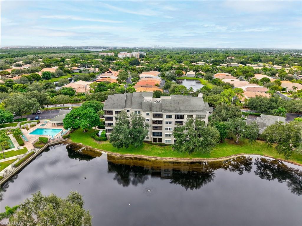 ARBOR TRACE - Residential