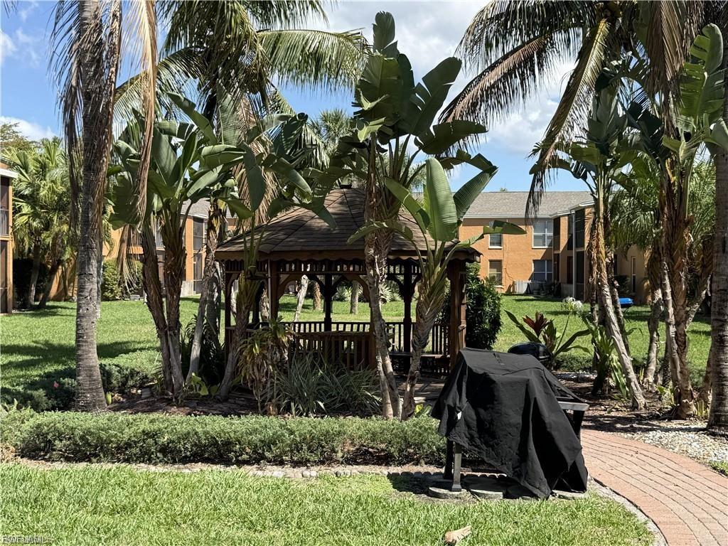 SUNSET POINTE AT FORT MYERS - Residential