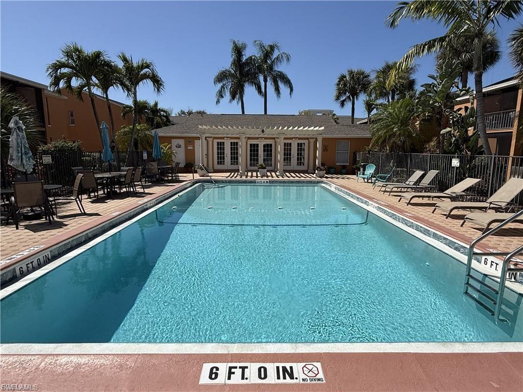 SUNSET POINTE AT FORT MYERS - Residential