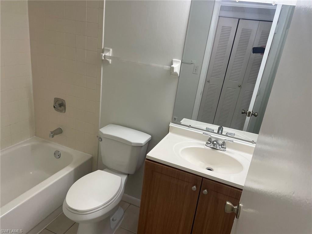 SUNSET POINTE AT FORT MYERS - Residential