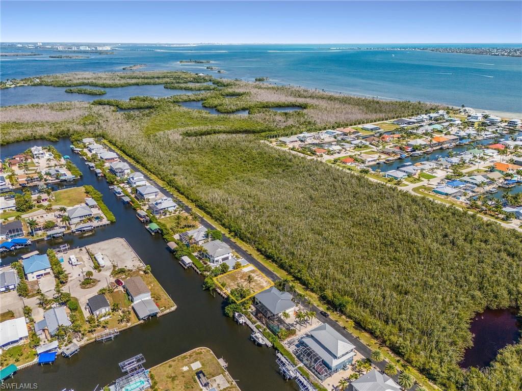 BUTTONWOOD KEY - Land