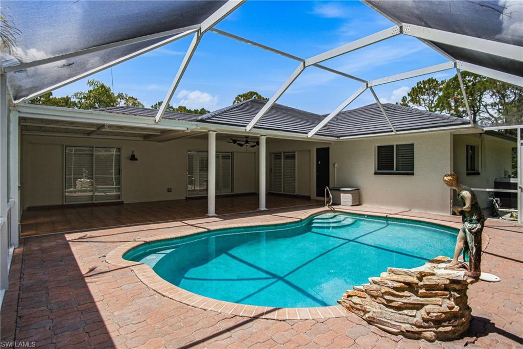 SAN CARLOS ESTATES - Residential