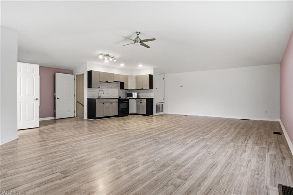 SAN CARLOS ESTATES - Residential