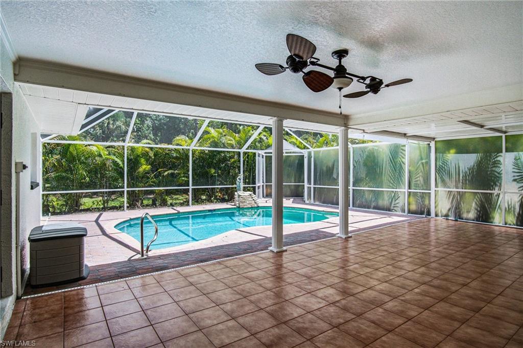 SAN CARLOS ESTATES - Residential