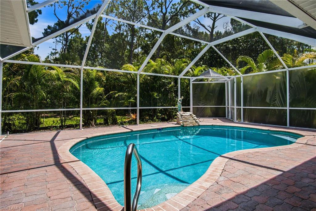 SAN CARLOS ESTATES - Residential
