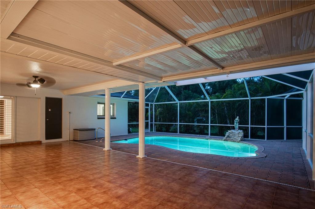 SAN CARLOS ESTATES - Residential