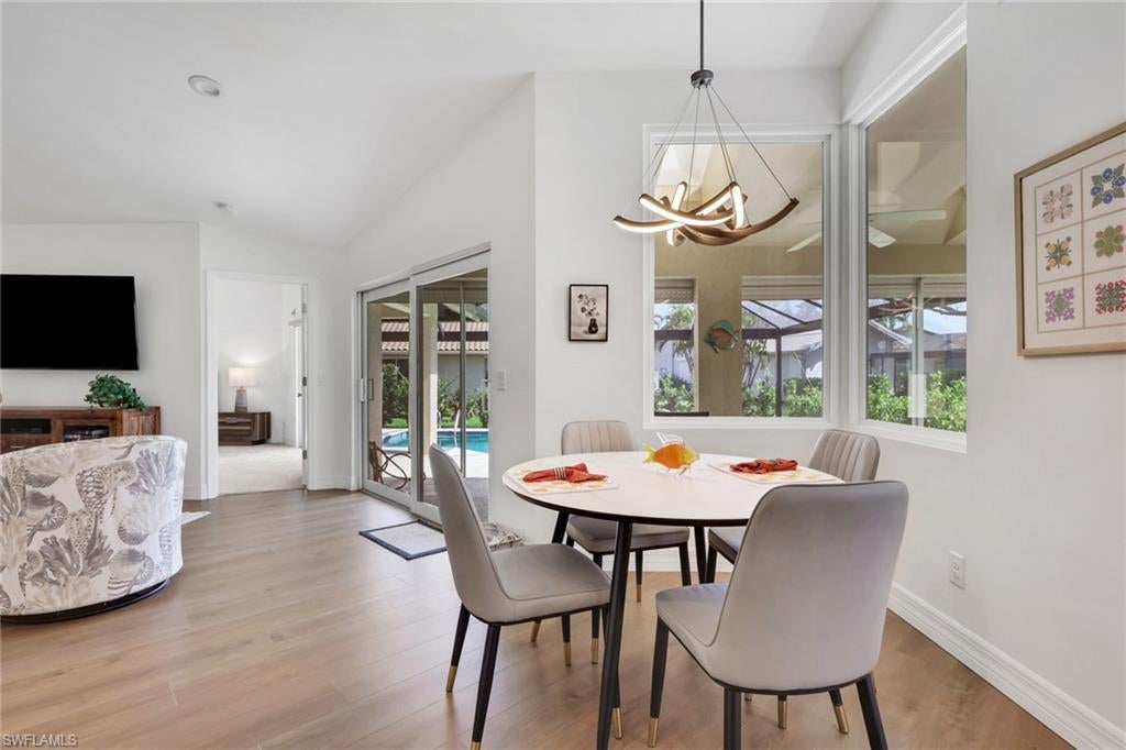KELLY GREENS - Residential