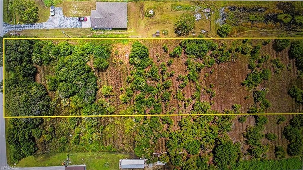 Beautiful 2.27-acre lot in Golden Gates Estate, located in a fast-growing area of Naples. Prefect for buyers seeking acreage, freedom, privacy and no HOA. Enjoy peace of country living with proximity to local shopping, dinning, schools and easy access to downtown Naples