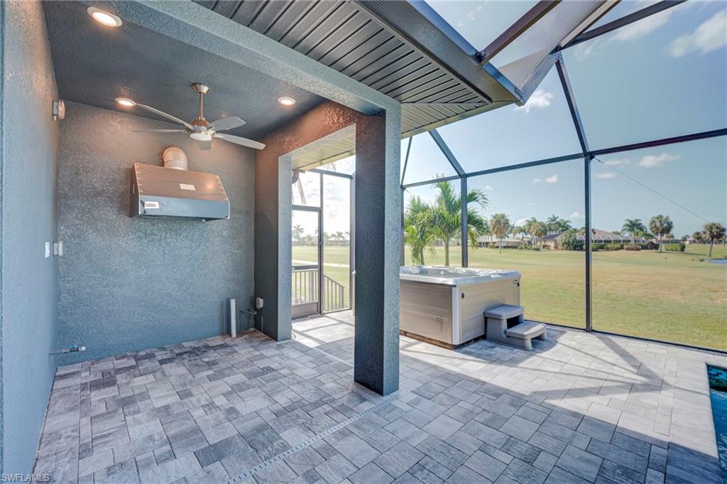CAPE ROYAL - Residential