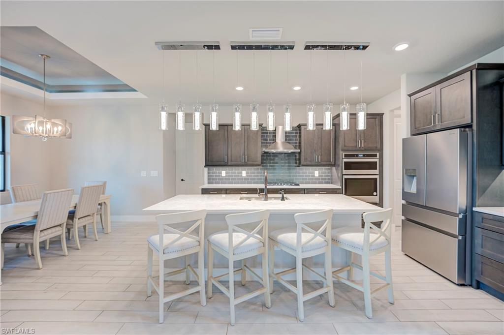 CAPE ROYAL - Residential