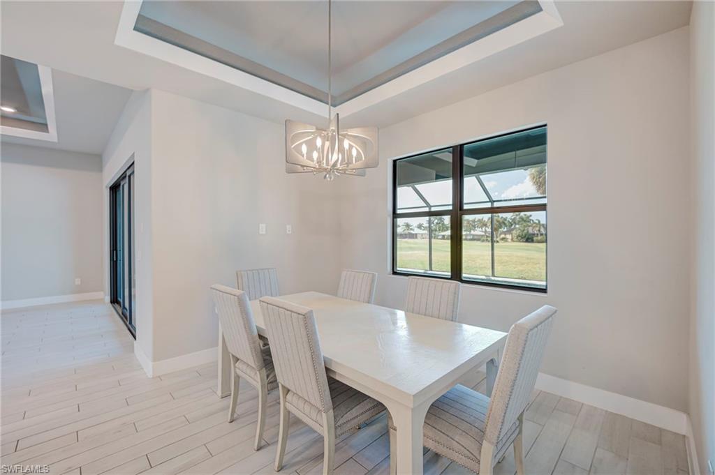 CAPE ROYAL - Residential
