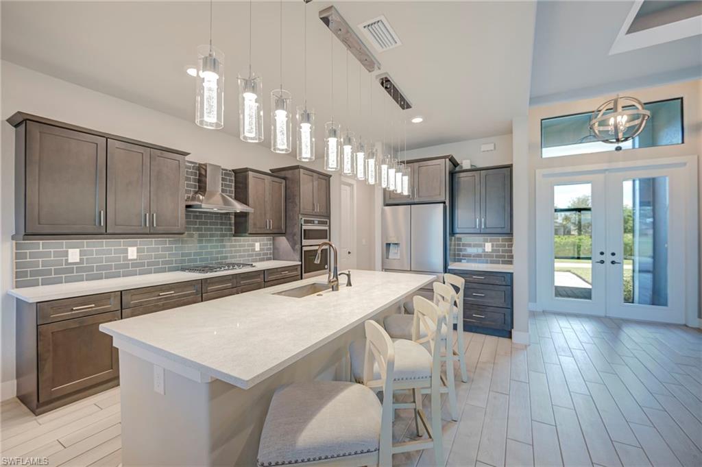 CAPE ROYAL - Residential