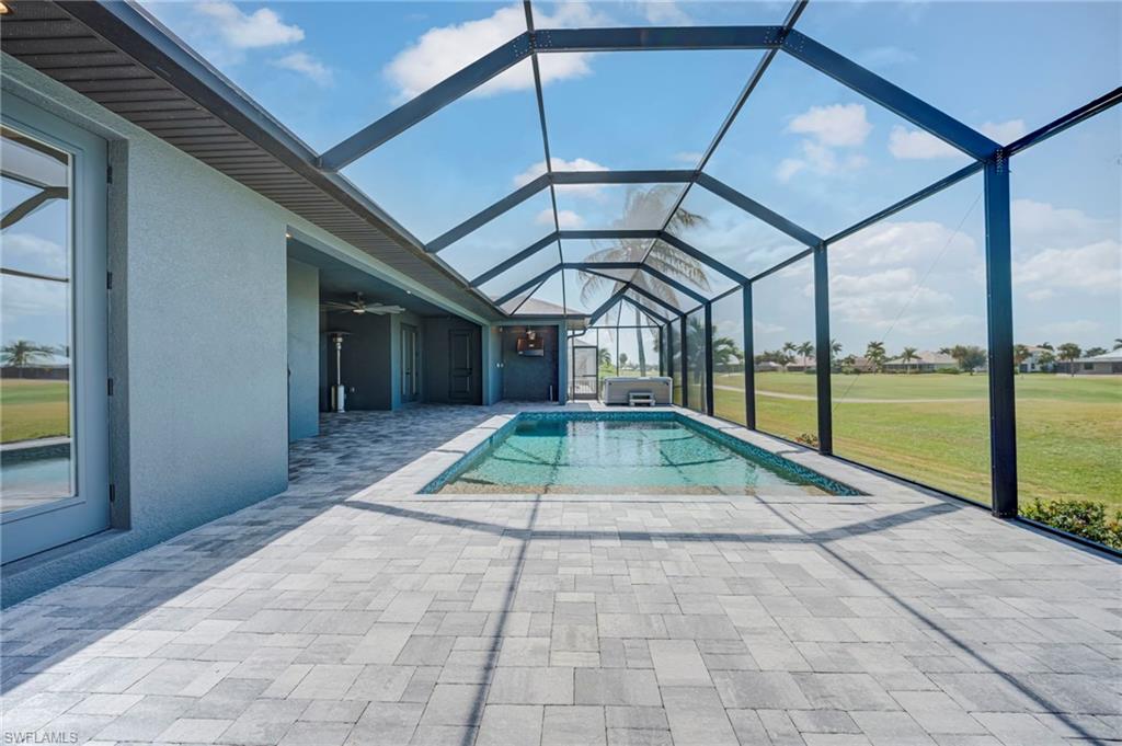 CAPE ROYAL - Residential