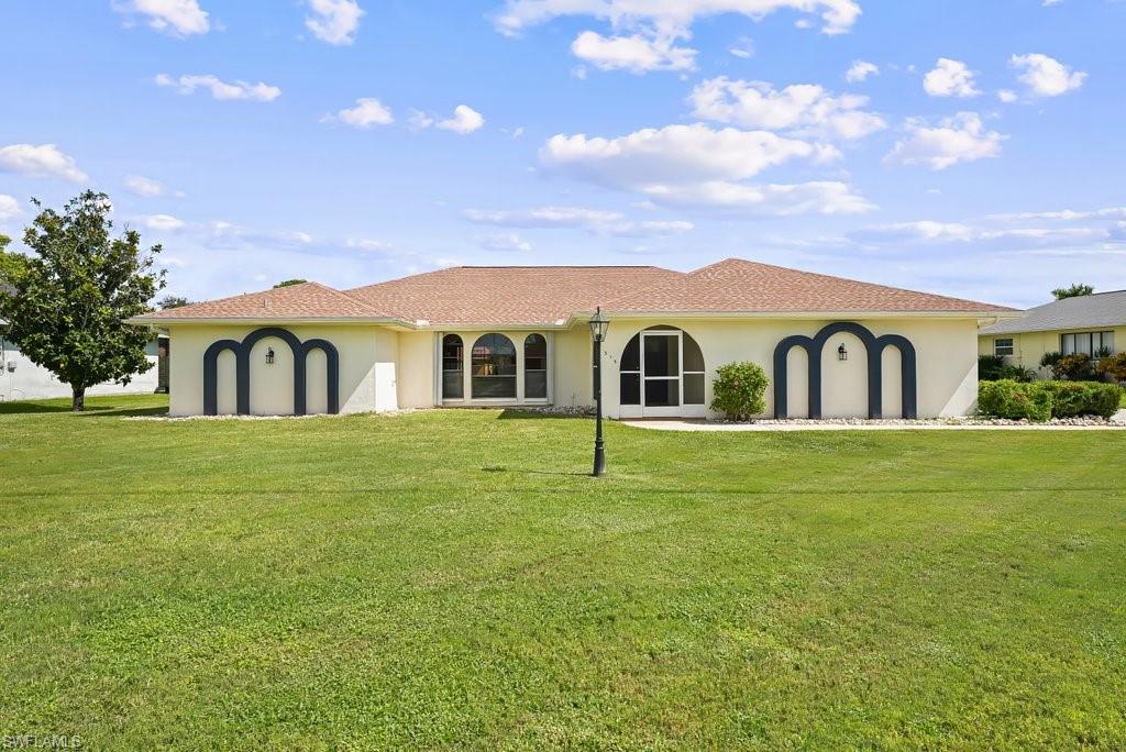 CAPE CORAL - Residential