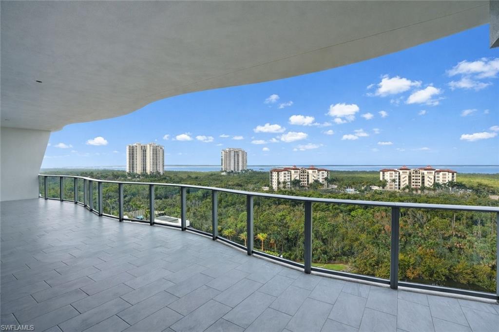 INFINITY AT THE COLONY - Residential