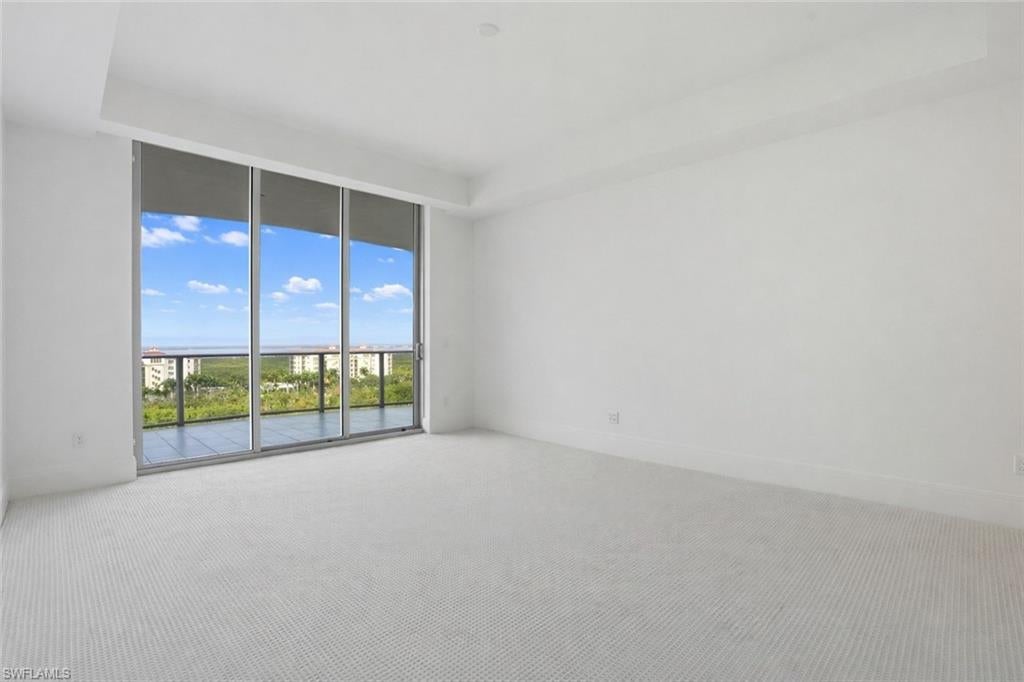 INFINITY AT THE COLONY - Residential