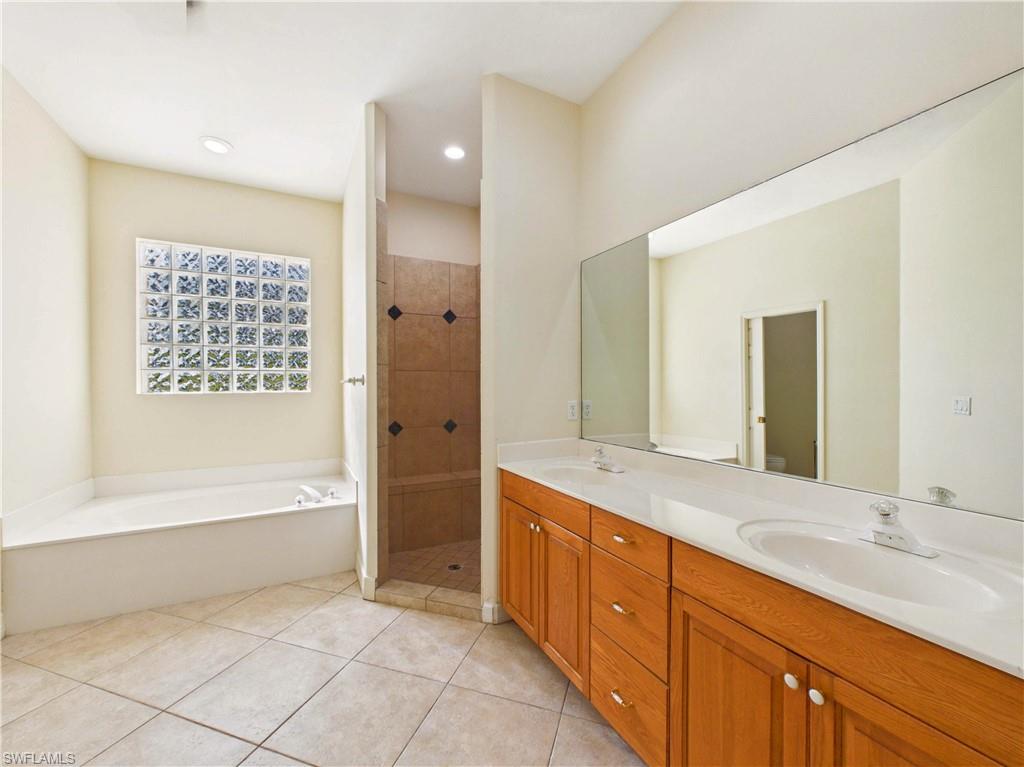 SPANISH WELLS - Residential
