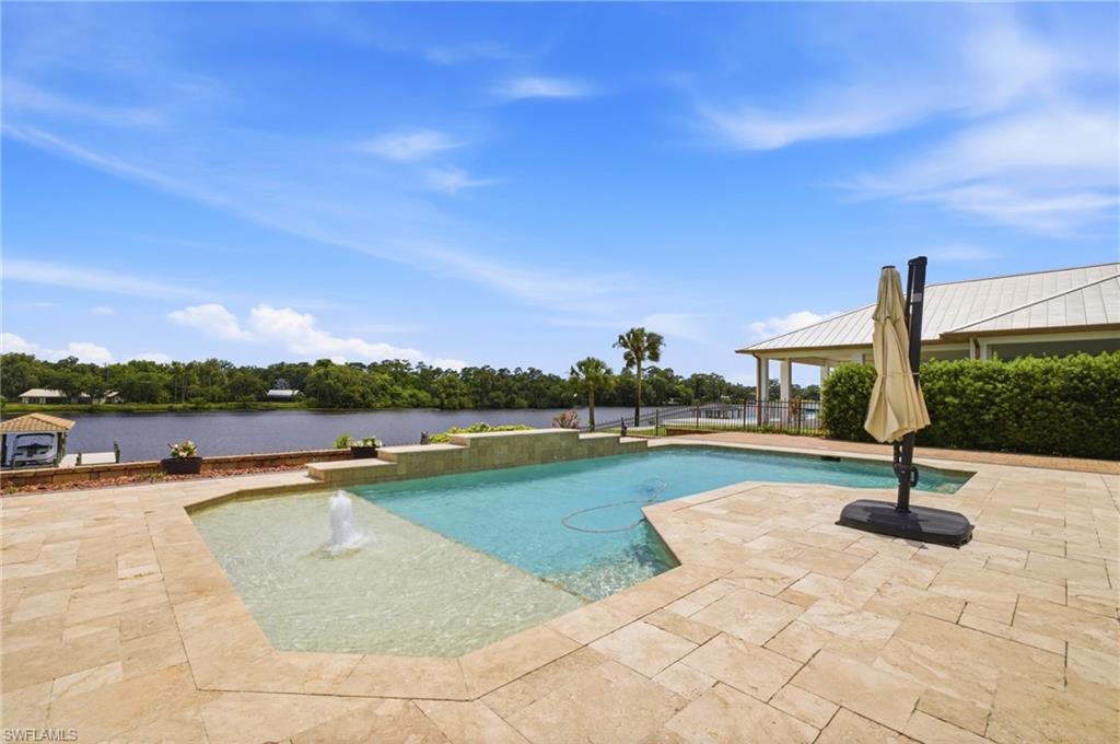 CALOOSA SHORES - Residential