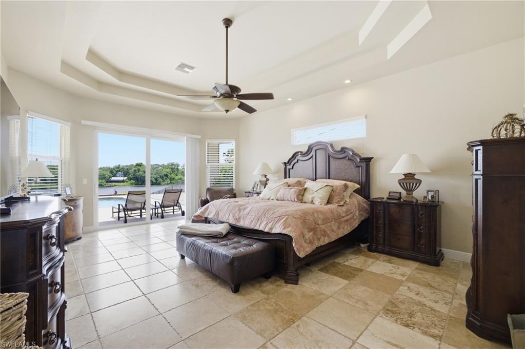 CALOOSA SHORES - Residential
