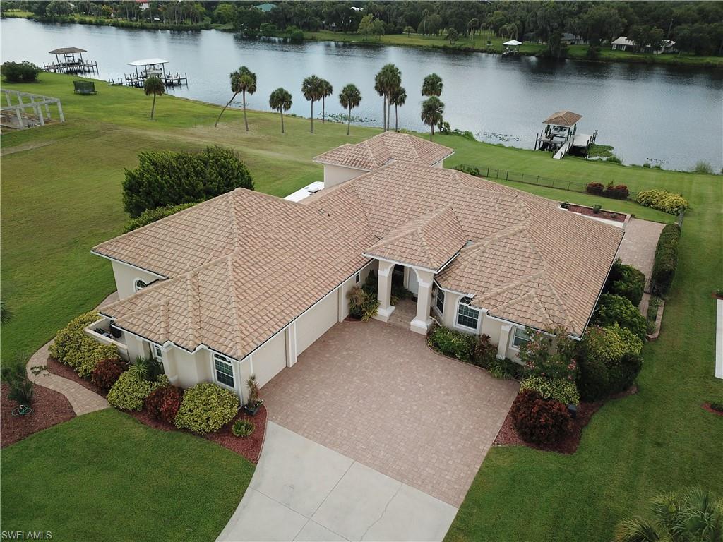 CALOOSA SHORES - Residential