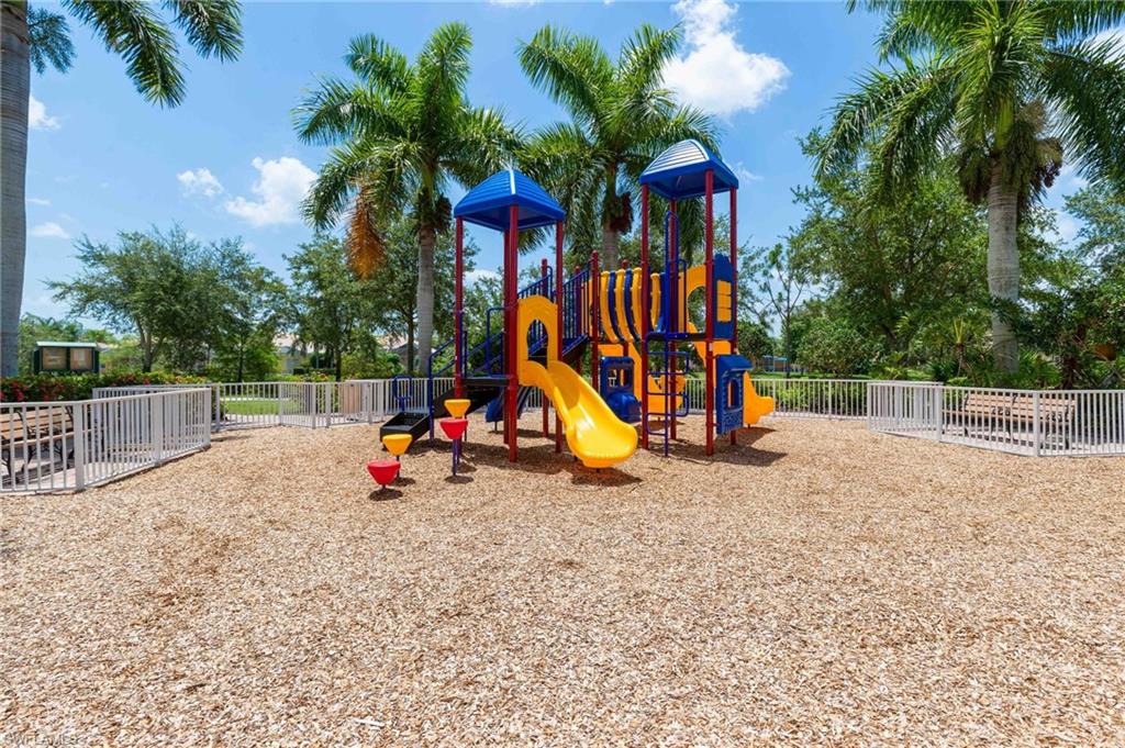 VILLAGE WALK OF BONITA SPRINGS - Residential