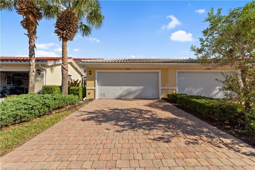 VILLAGE WALK OF BONITA SPRINGS - Residential