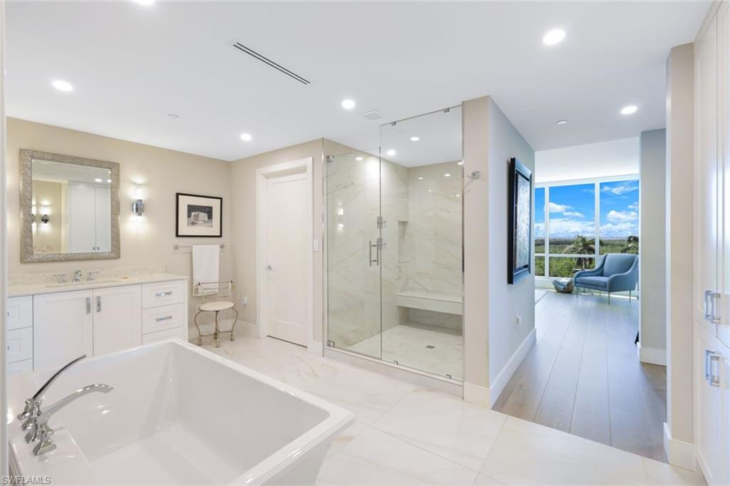 KALEA BAY TOWER 200 - Residential