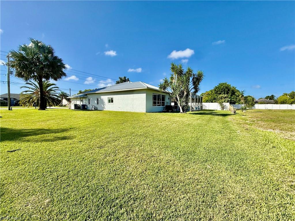 LEHIGH ACRES - Residential