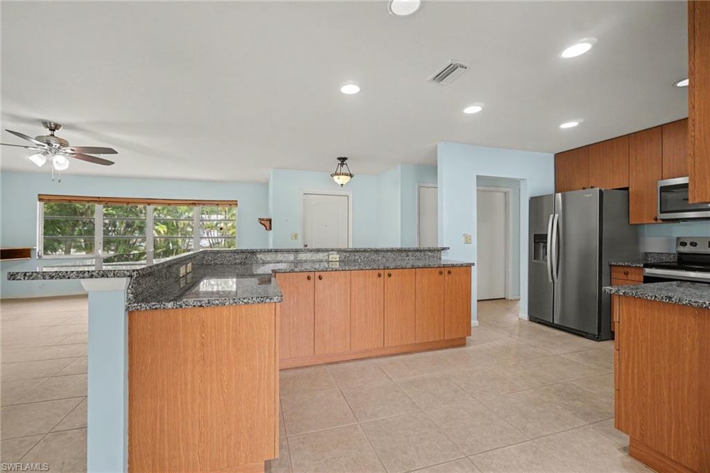 PINE ISLAND RIDGE - Residential