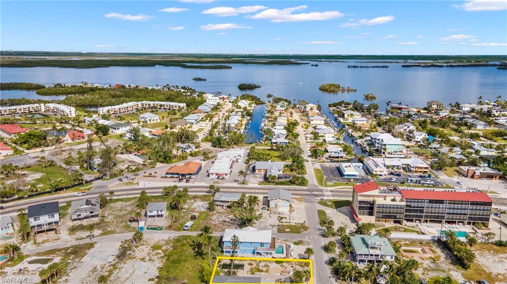 ESTERO PARK - Land
