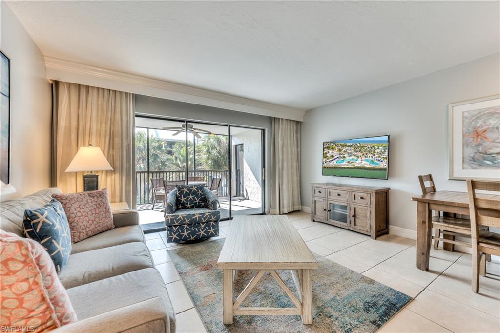 TENNIS VILLAS - Residential