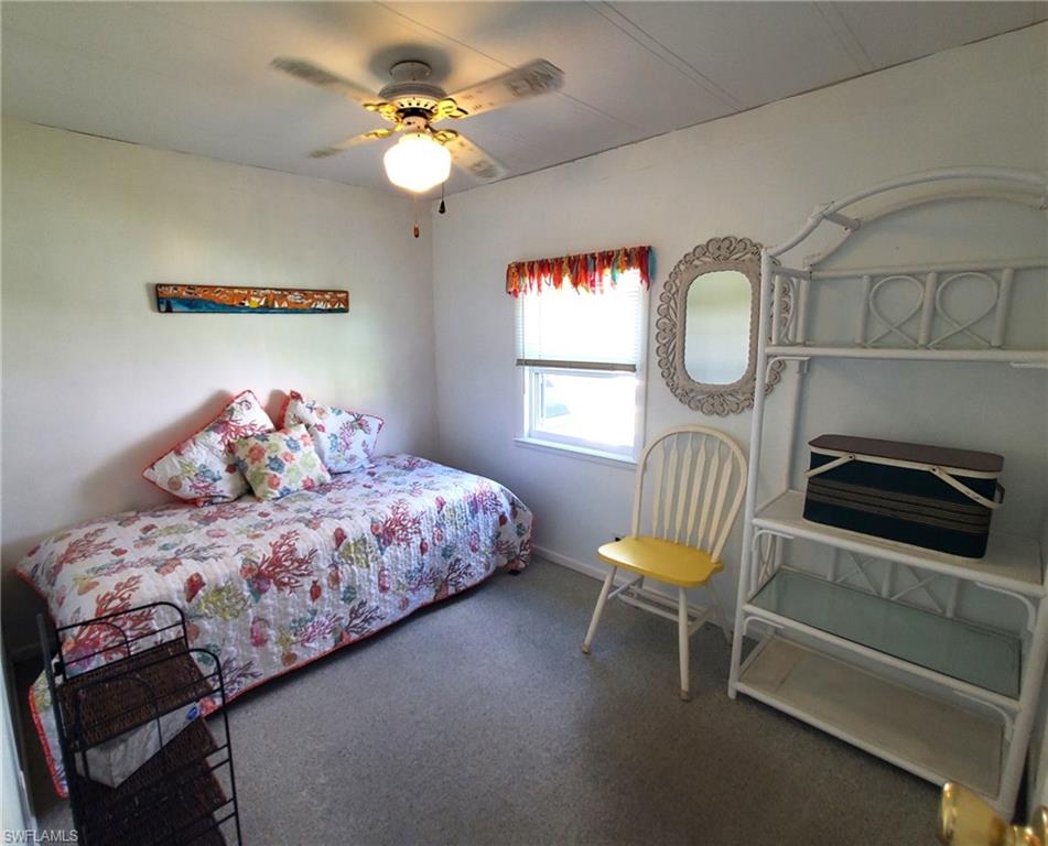 LAZY DAYS MOBILE VILLAGE - Residential