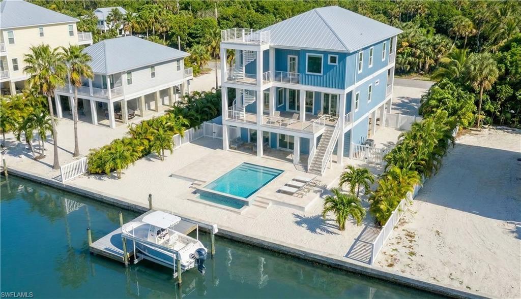 SEAGRAPE - Residential