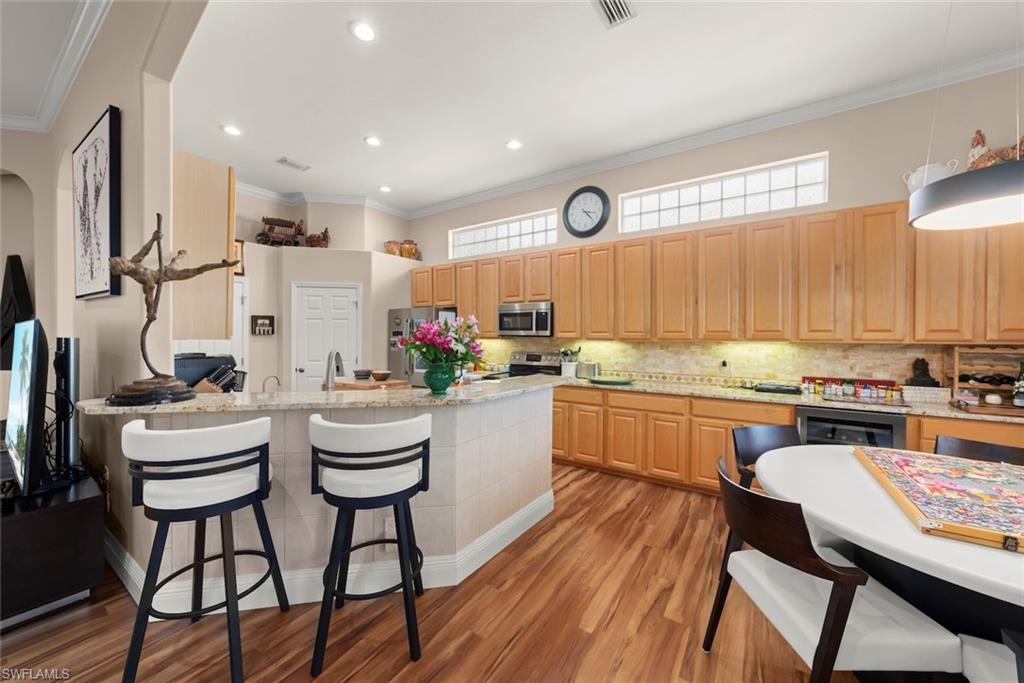 FIDDLESTICKS COUNTRY CLUB - Residential
