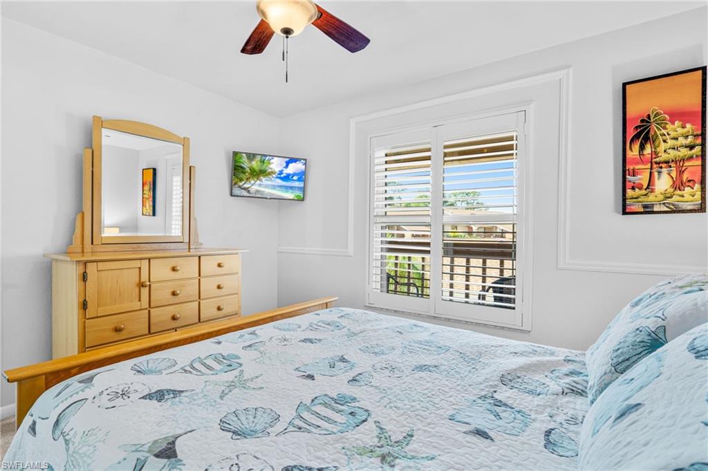 YACHTSMANS COVE - Residential