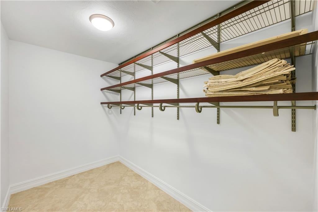 IMPERIAL GOLF ESTATES - Residential