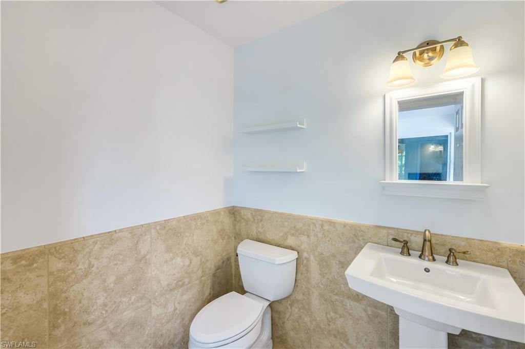 IMPERIAL GOLF ESTATES - Residential