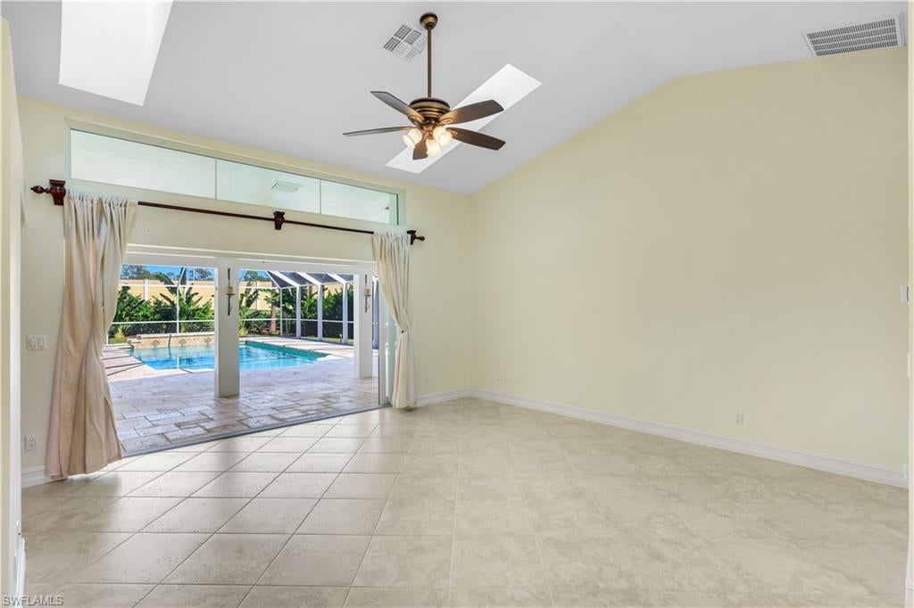 IMPERIAL GOLF ESTATES - Residential