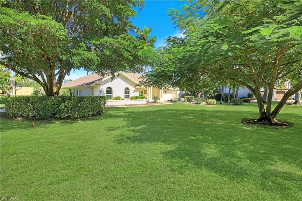 IMPERIAL GOLF ESTATES - Residential