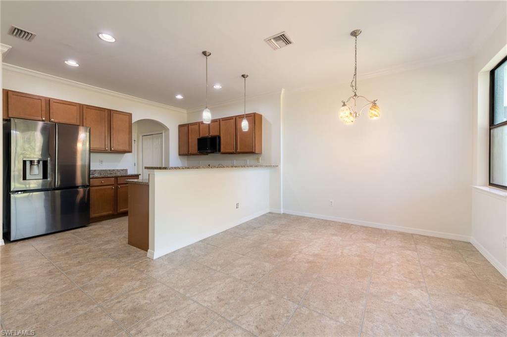 SUMMIT PLACE - Residential