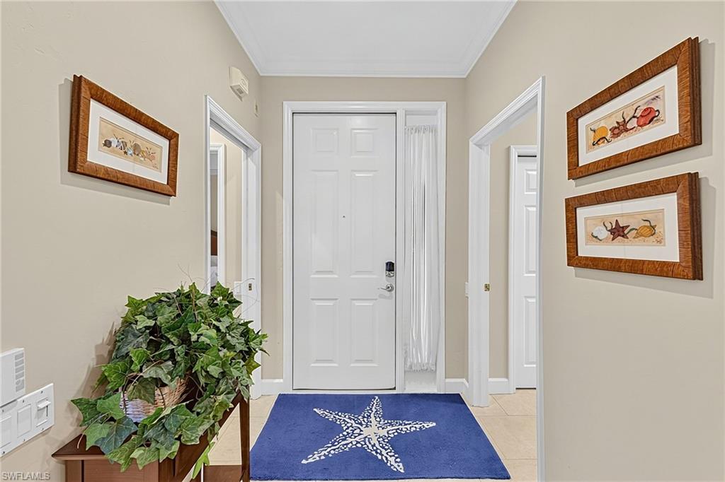SUTTON WALK - Residential