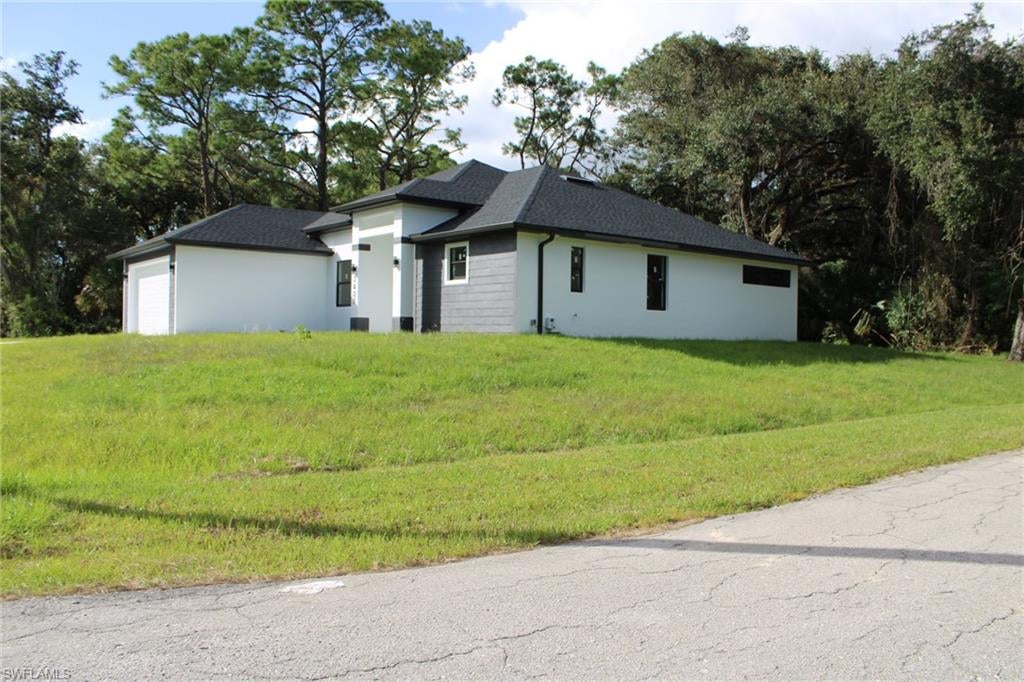 LEHIGH ACRES - Residential