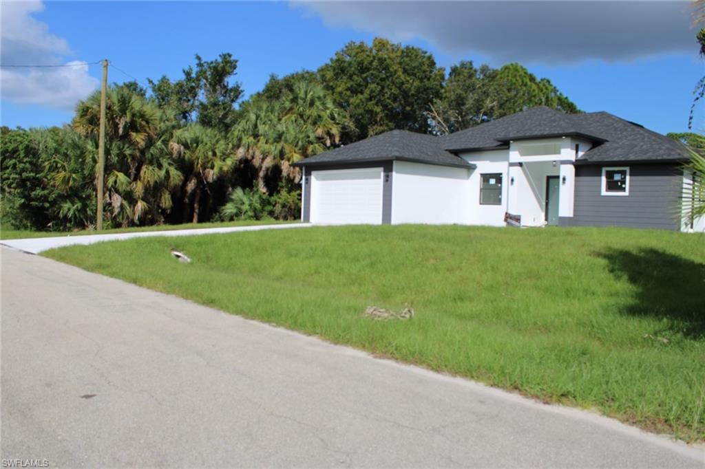 LEHIGH ACRES - Residential