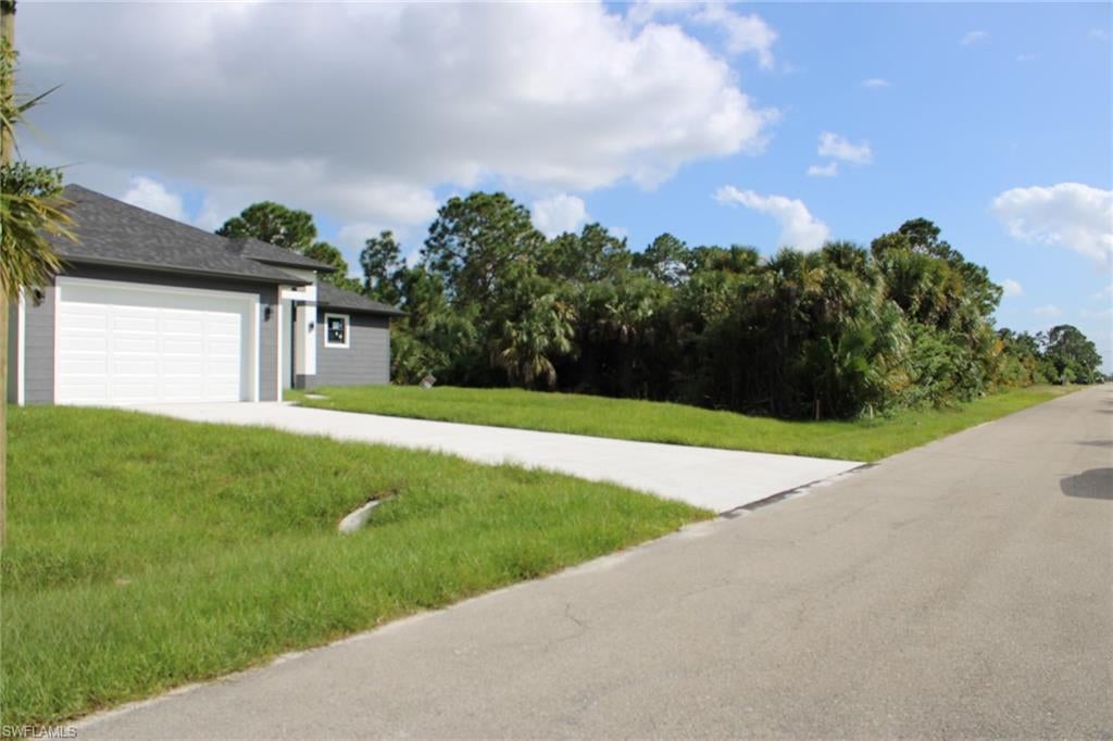 LEHIGH ACRES - Residential